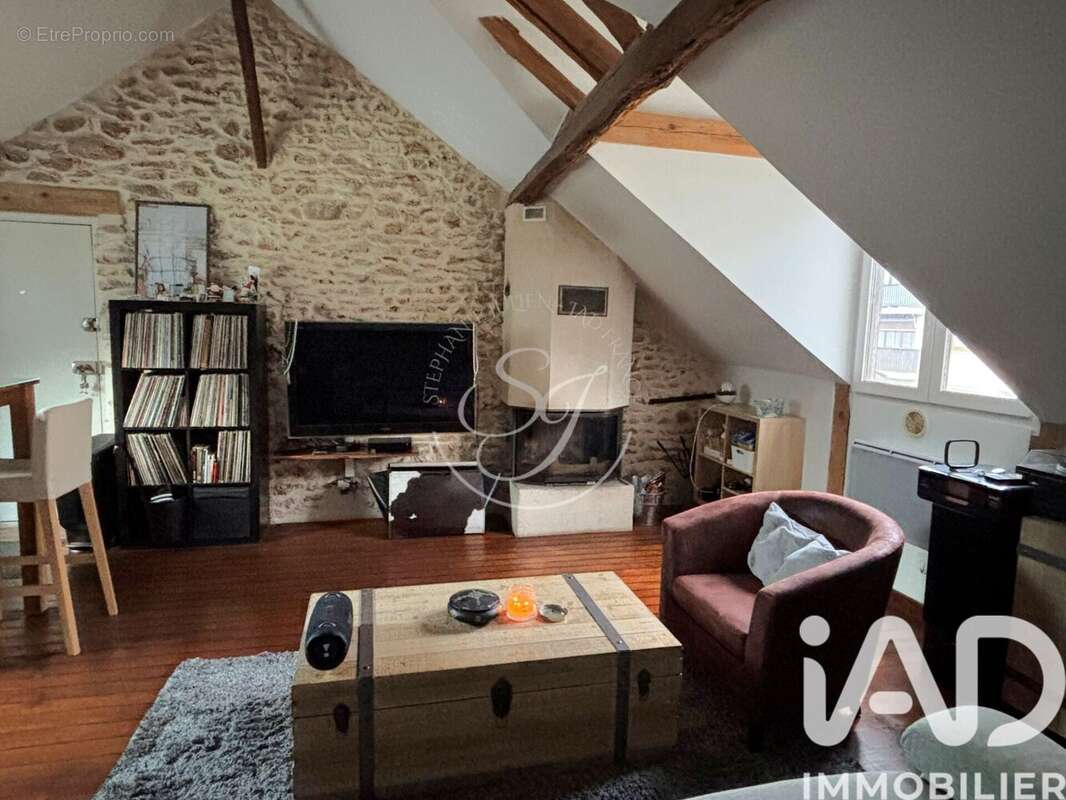 Photo 3 - Appartement à CORBEIL-ESSONNES