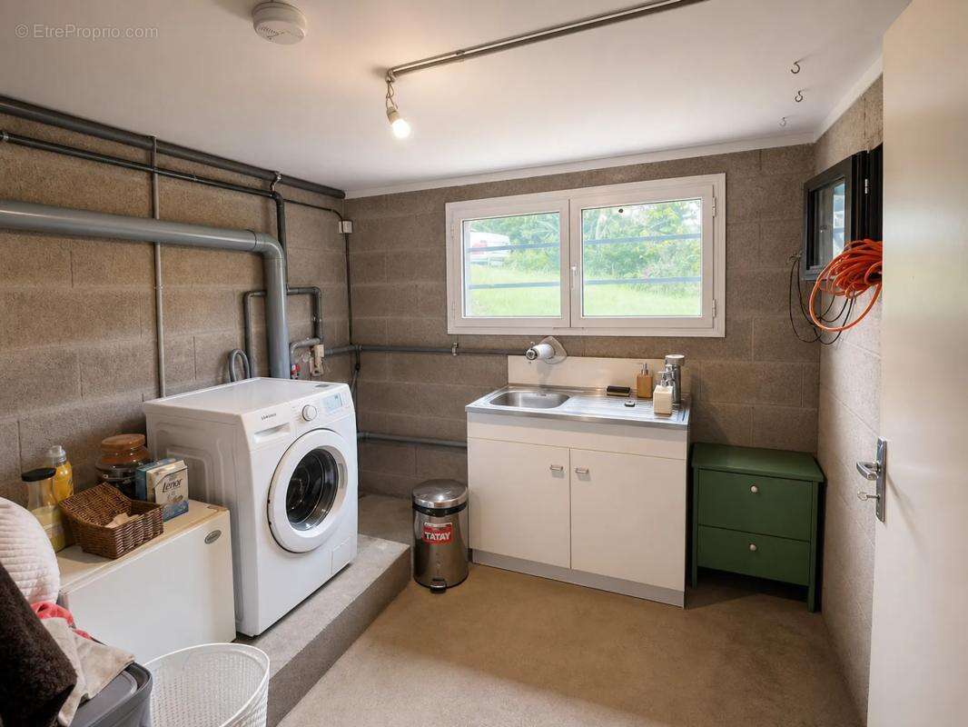 Maison de 8 pièces de 145 m² à Chartainvilliers - photo 11