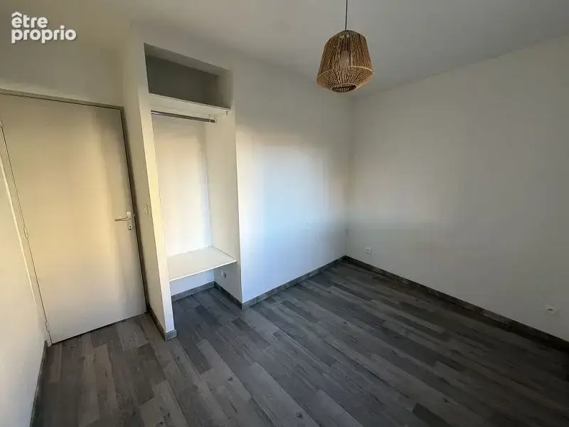 Appartement 2 pièces 36 m² à vendre à Montrond-Les-Bains (42210) - photo 5