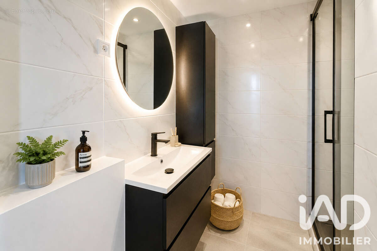 Appartement 60 m² à Antibes  - photo 5