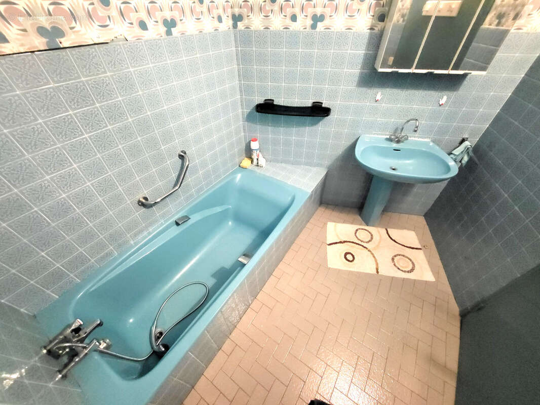 Maison à LE CHEYLARD