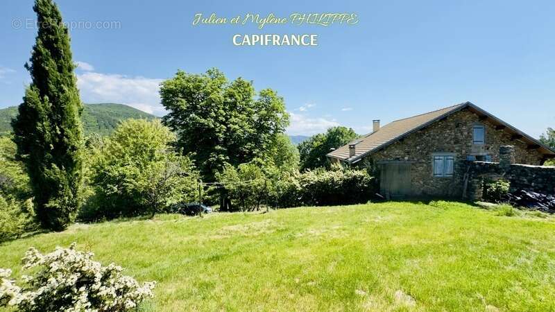 Propriété de 8 270 m² de terrain  – Maison 173 m² Habitables – Environnement Calme et Préservé ! - photo 3
