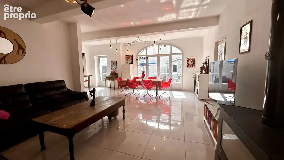 Maison de ville aux volumes remarquables, 3 chambres - photo 6