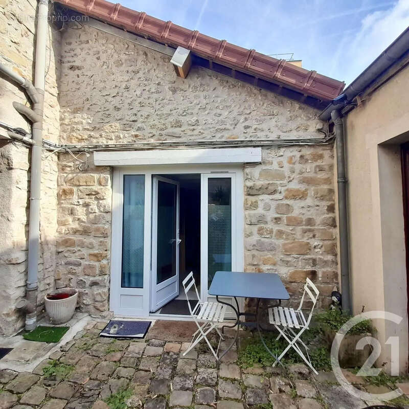 Appartement à FONTAINEBLEAU