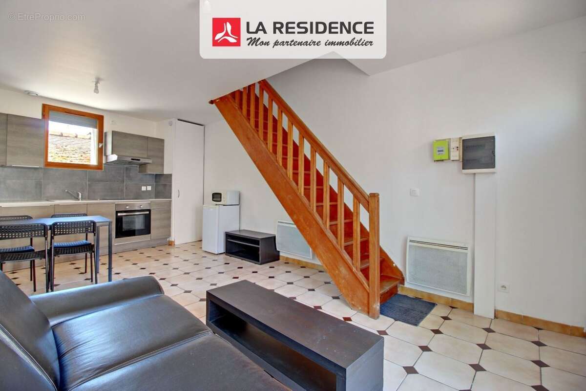 Appartement 34 m² à Chanteloup-Les-Vignes  - photo 4