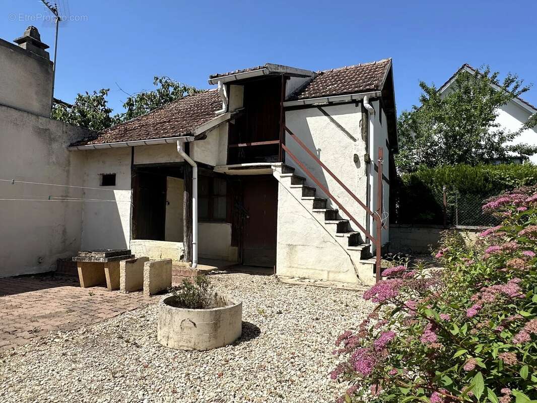 Maison à AUXERRE