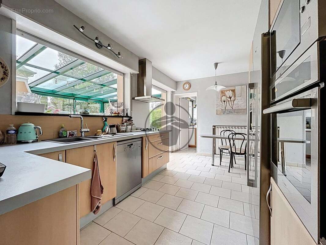 Maison à SAINT-QUENTIN