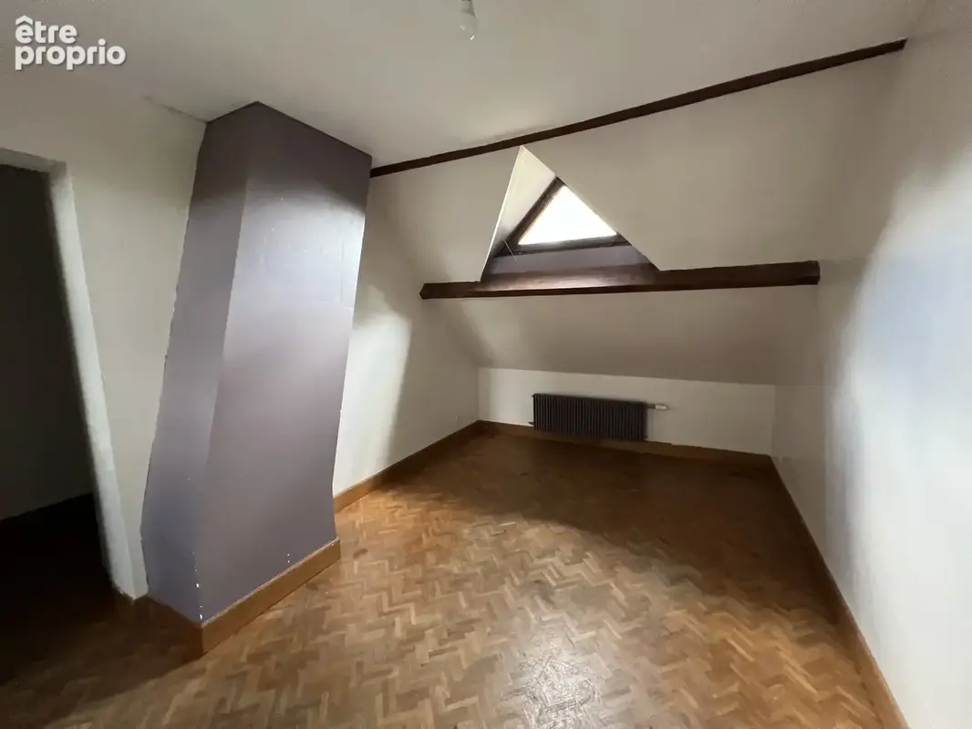 SANDILLON Maison familiale 5 chs - sous-sol / hangar - photo 6
