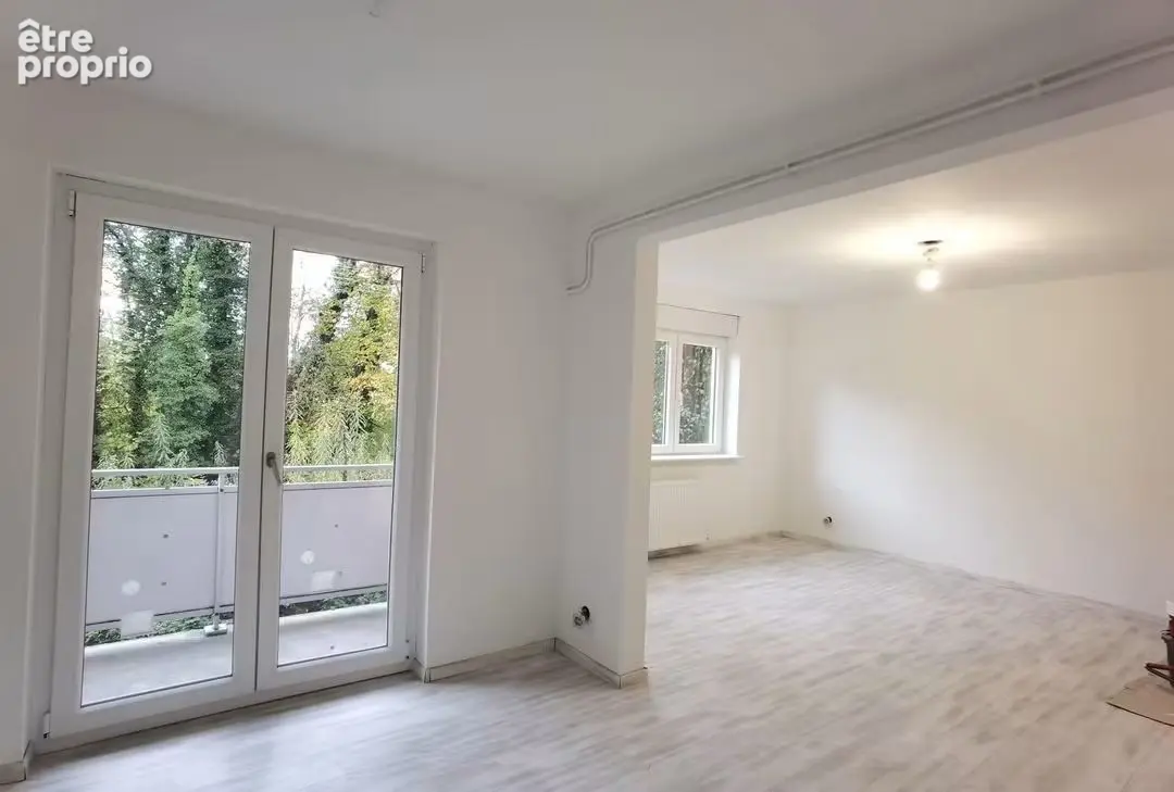 VALDOIE - T3 entièrement rénové avec garage, parking, cave et balcon - photo 5