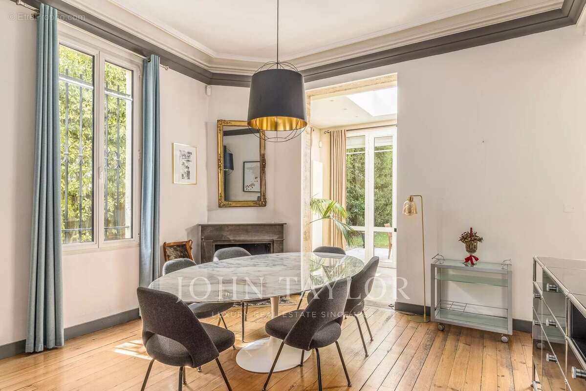 Maison à LE BOUSCAT