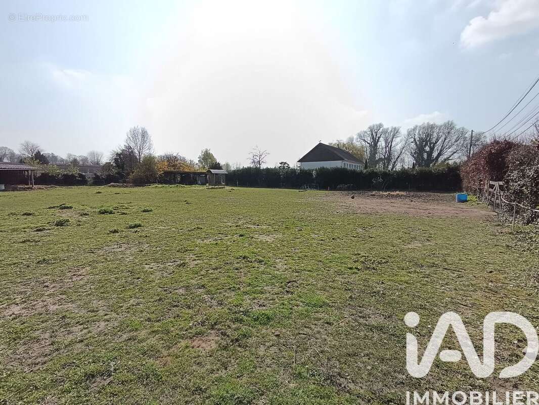 Photo 2 - Terrain à YZEUX