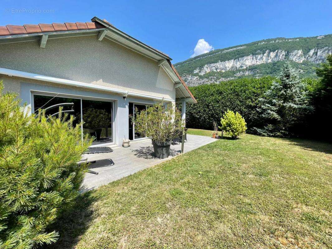 Maison à CHINDRIEUX