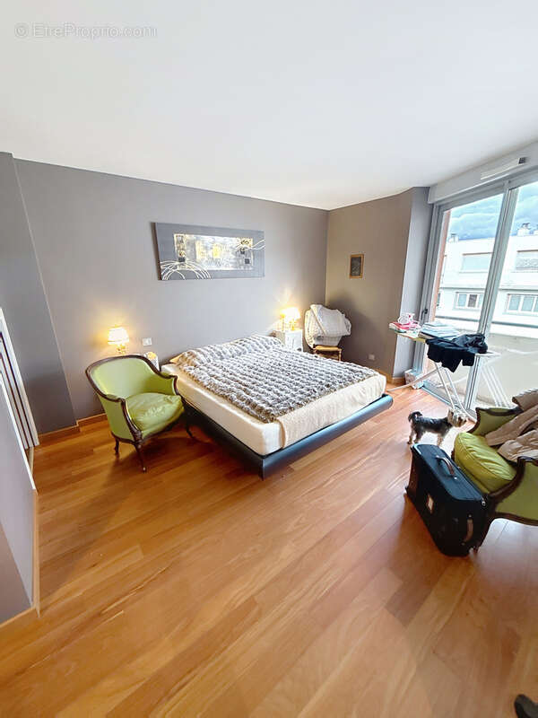 Appartement à SAINT-CHAMOND