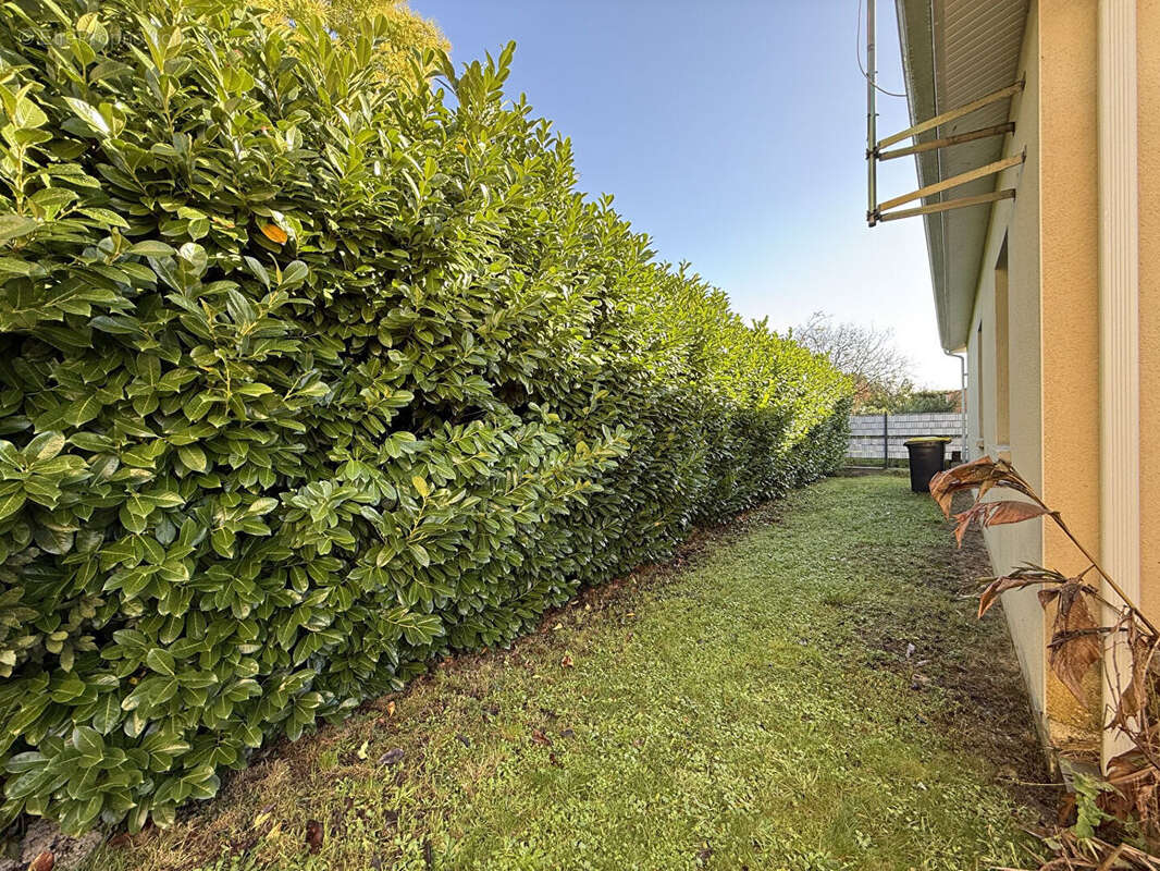 Maison à VAUX-SUR-MER