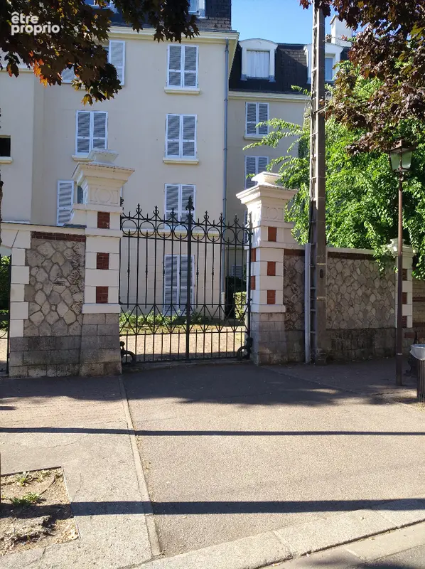 Mantes la jolie gare  centre ville appartement type f4 de 94.6 m² - photo 9