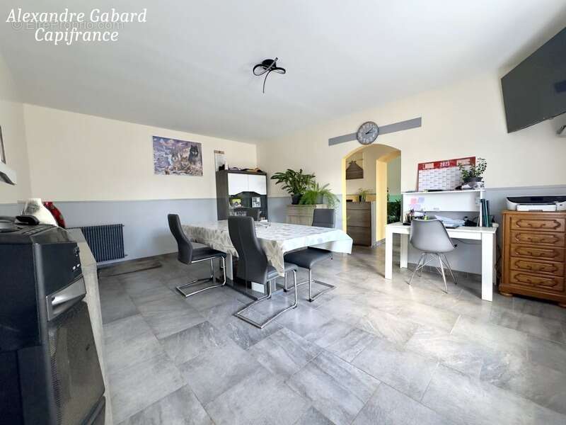 Maison à SAUVETERRE-DE-GUYENNE