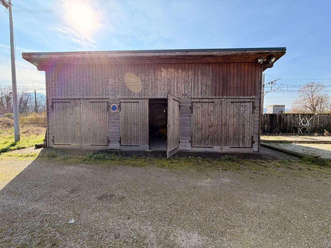 Appartement à SAINT-PIERRE-D'ALBIGNY