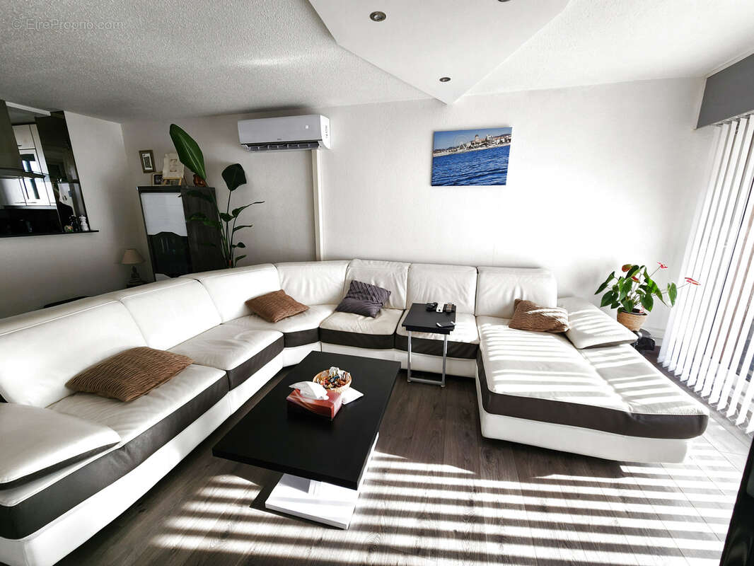 Appartement à SAINT-RAPHAEL