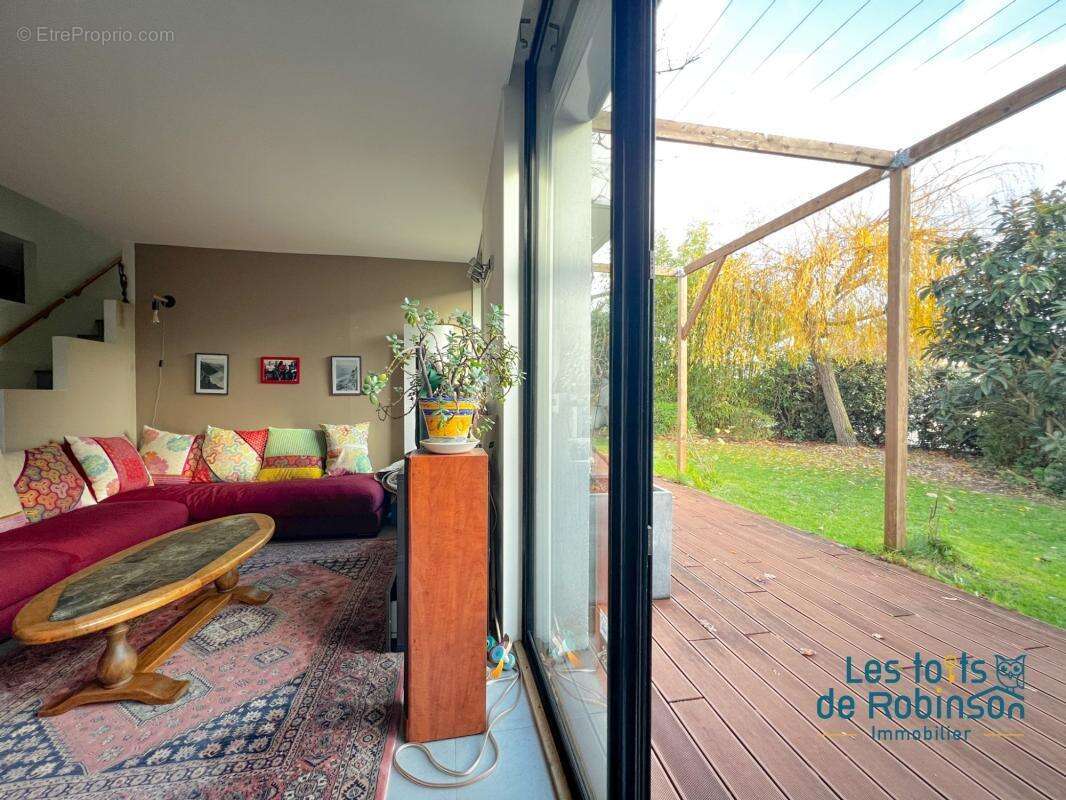 Maison à LE PLESSIS-ROBINSON