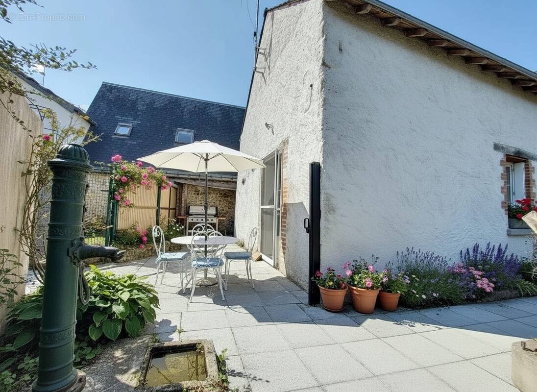 Maison à VEIGNE