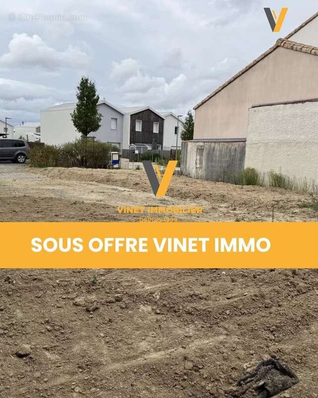 Terrain à LES SORINIERES