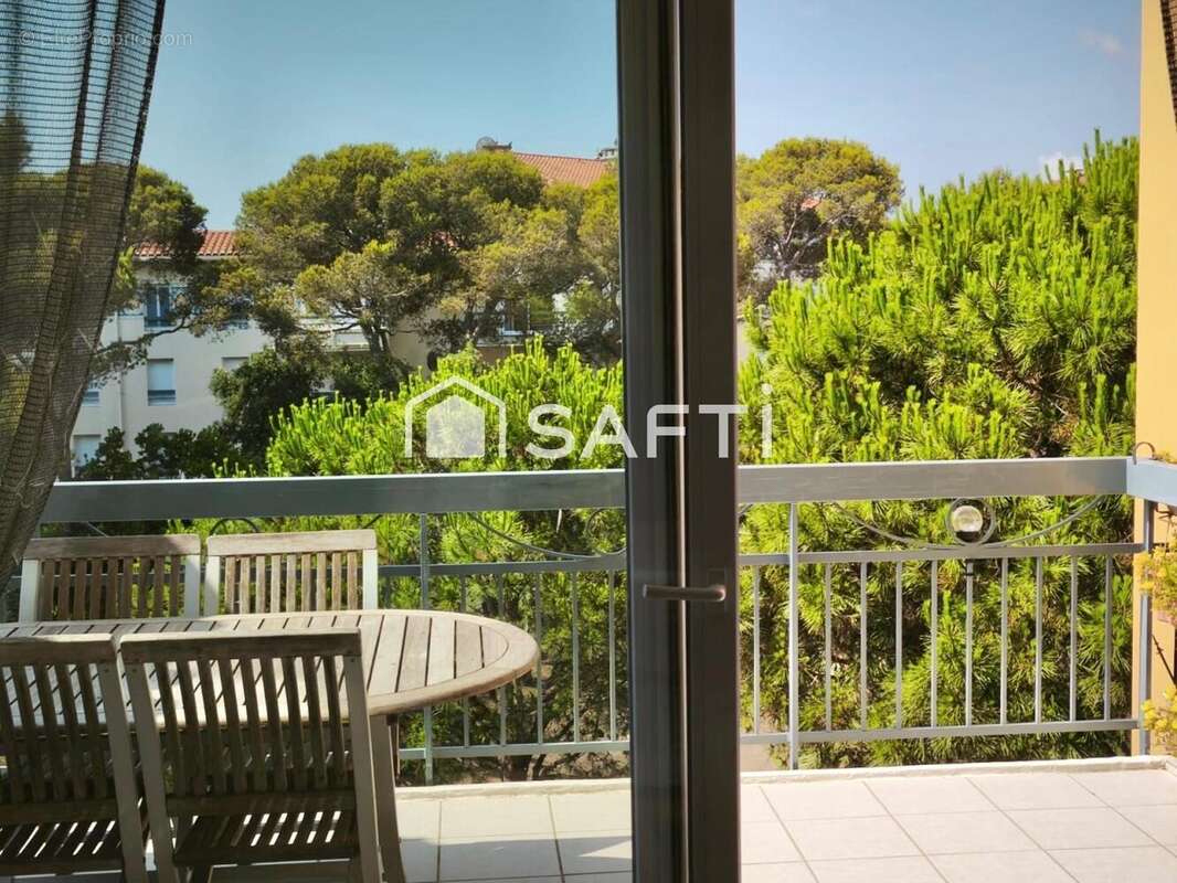 Photo 2 - Appartement à FREJUS