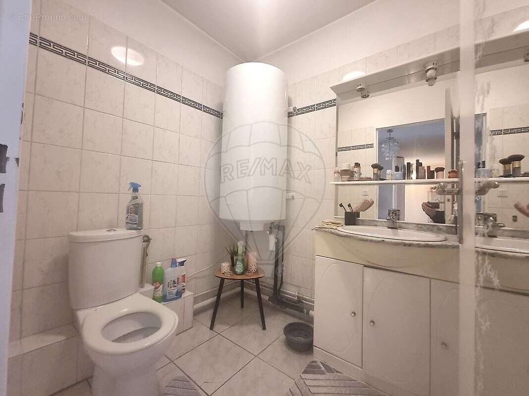 Appartement à LE BLANC-MESNIL