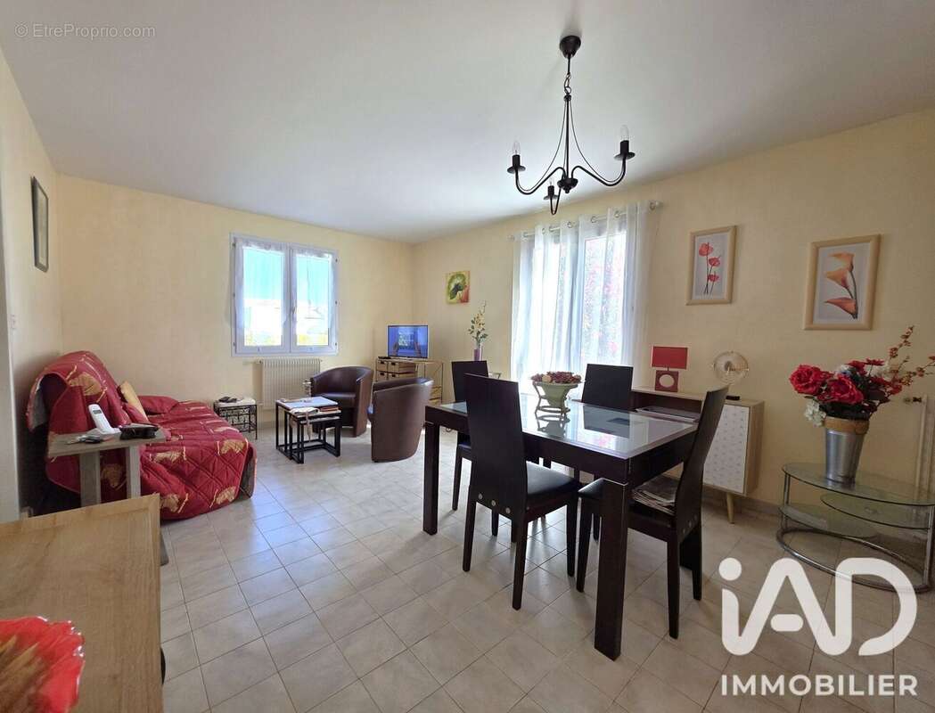 Maison 71 m² à Fouras  - photo 2