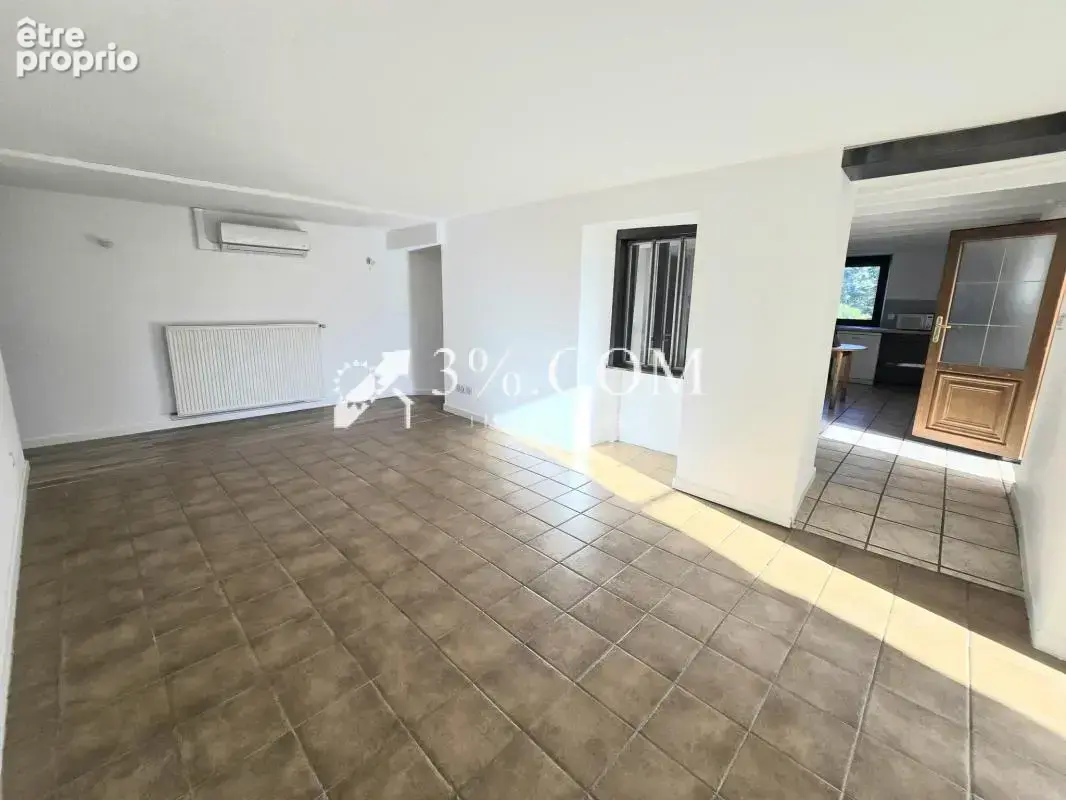 Maison rénovée en pierre de 100m2 au calme avec terrasse et - photo 5