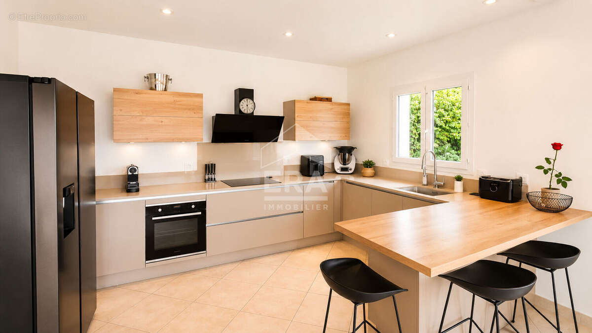 Maison 150m² à la gaude - photo 5