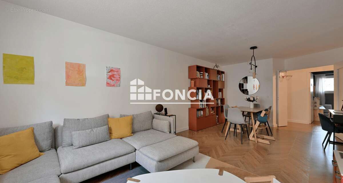 Appartement à CASTELNAU-LE-LEZ