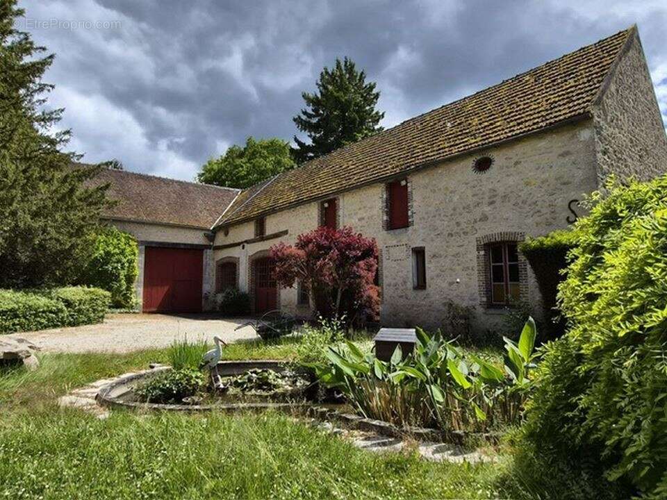 Maison à FONTENAY-SUR-LOING