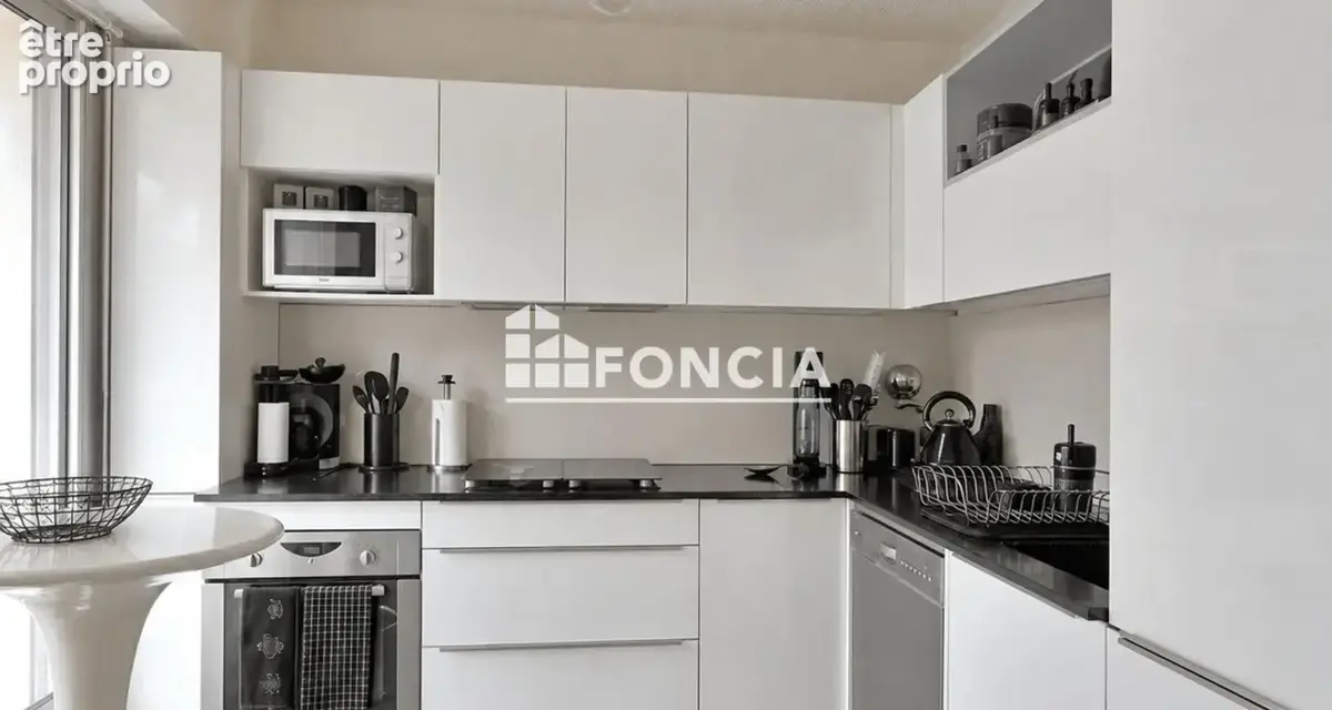 Montpellier – Duplex dernier étage, terrasse sud de 24 m², garage et stationnement inclus - photo 7