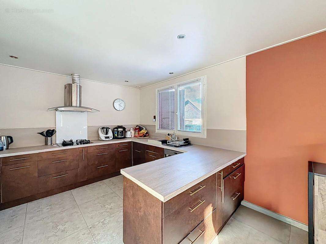 Maison 6 pièces à Bonneville - appartement indépendant - photo 5