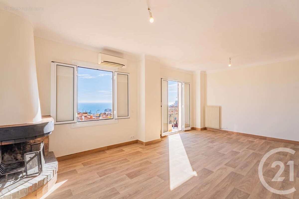 Maison à BEAUSOLEIL