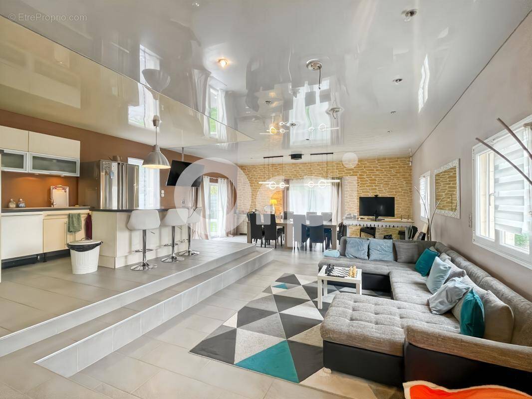 Maison à LA FORET-DU-PARC