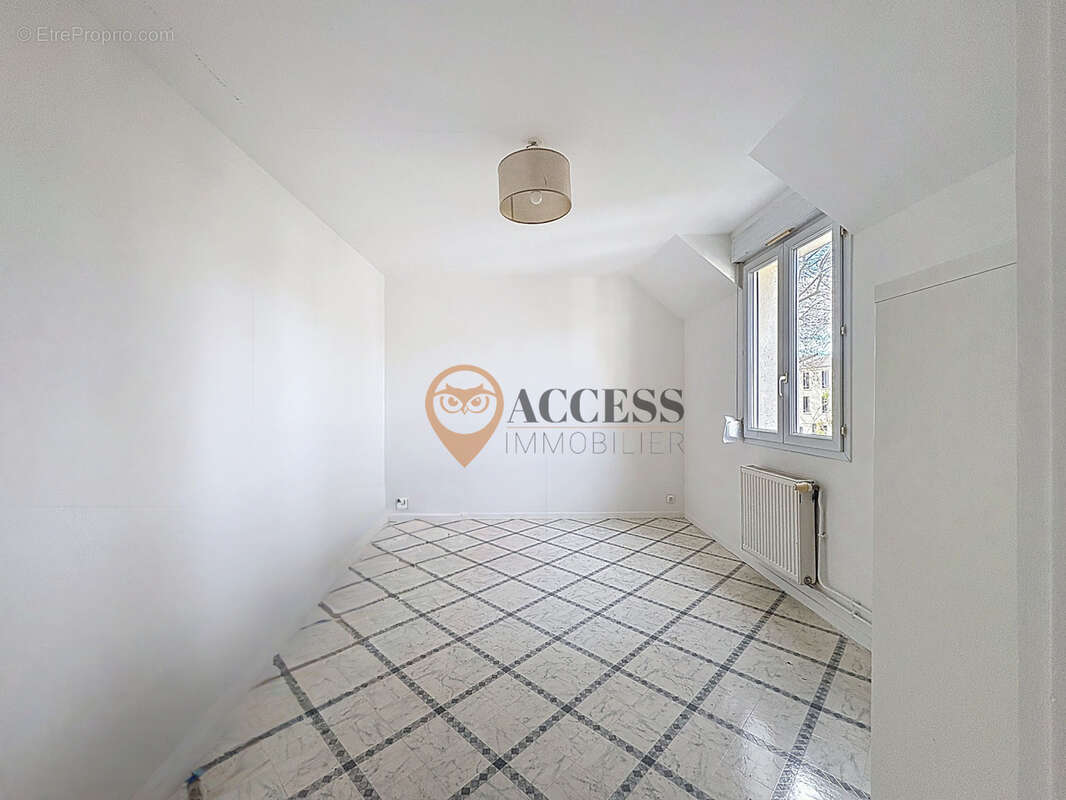 Maison à PIERREFITTE-SUR-SEINE