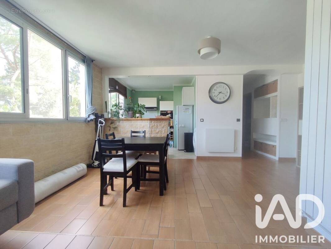 Photo 1 - Appartement à SARCELLES