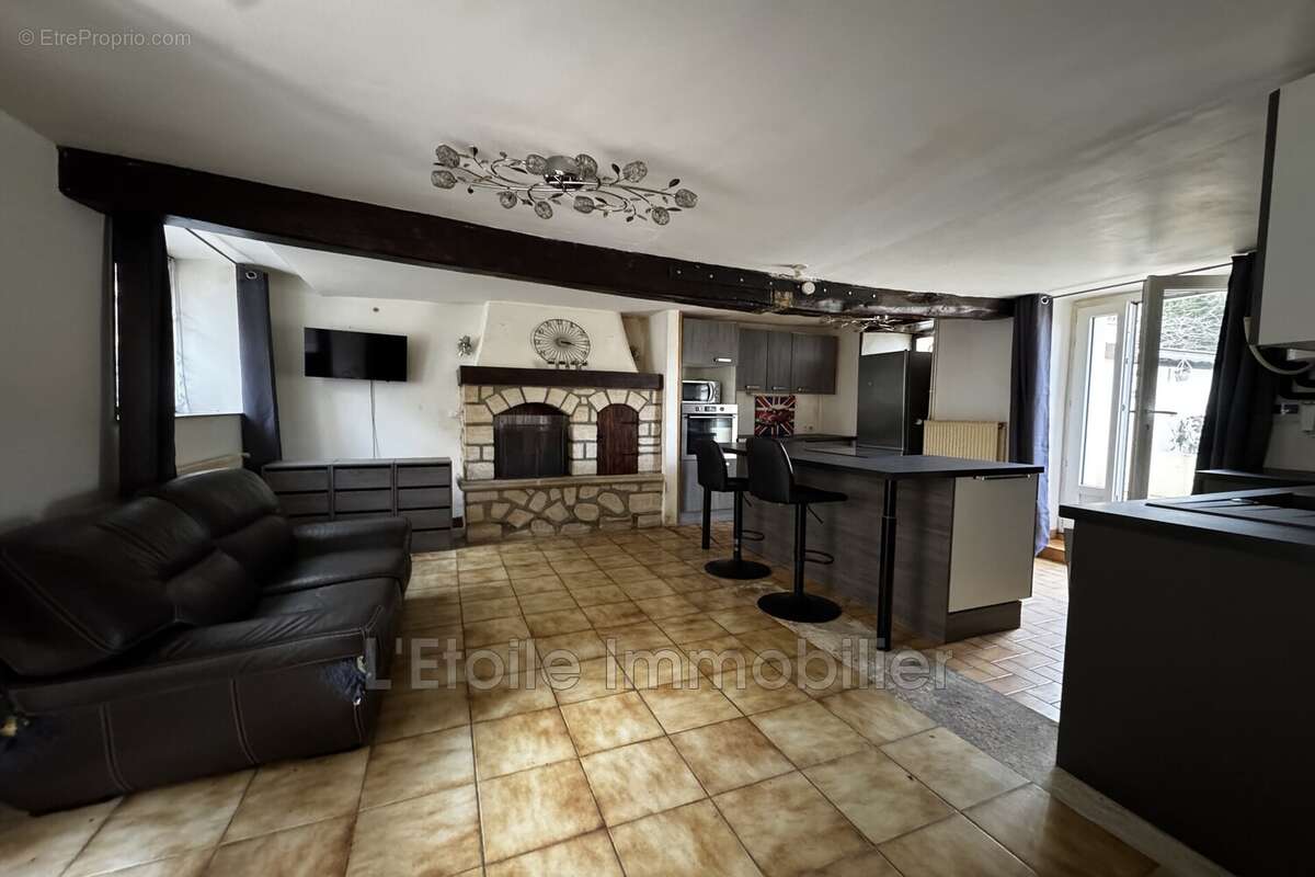 Maison à MORTAGNE-AU-PERCHE