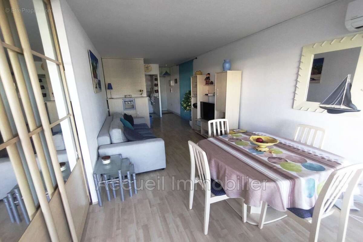 Appartement 43 m² à Le Grau-Du-Roi  - photo 7