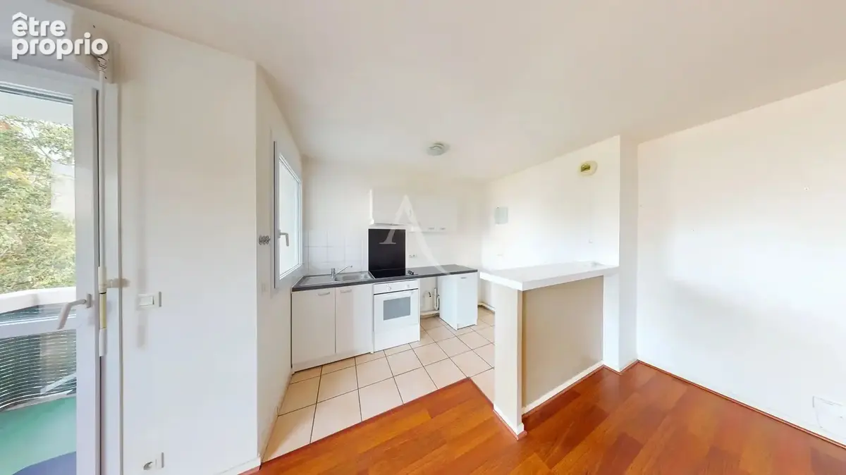 Appartement MASSY 2 pièces 42.78 m² - photo 2
