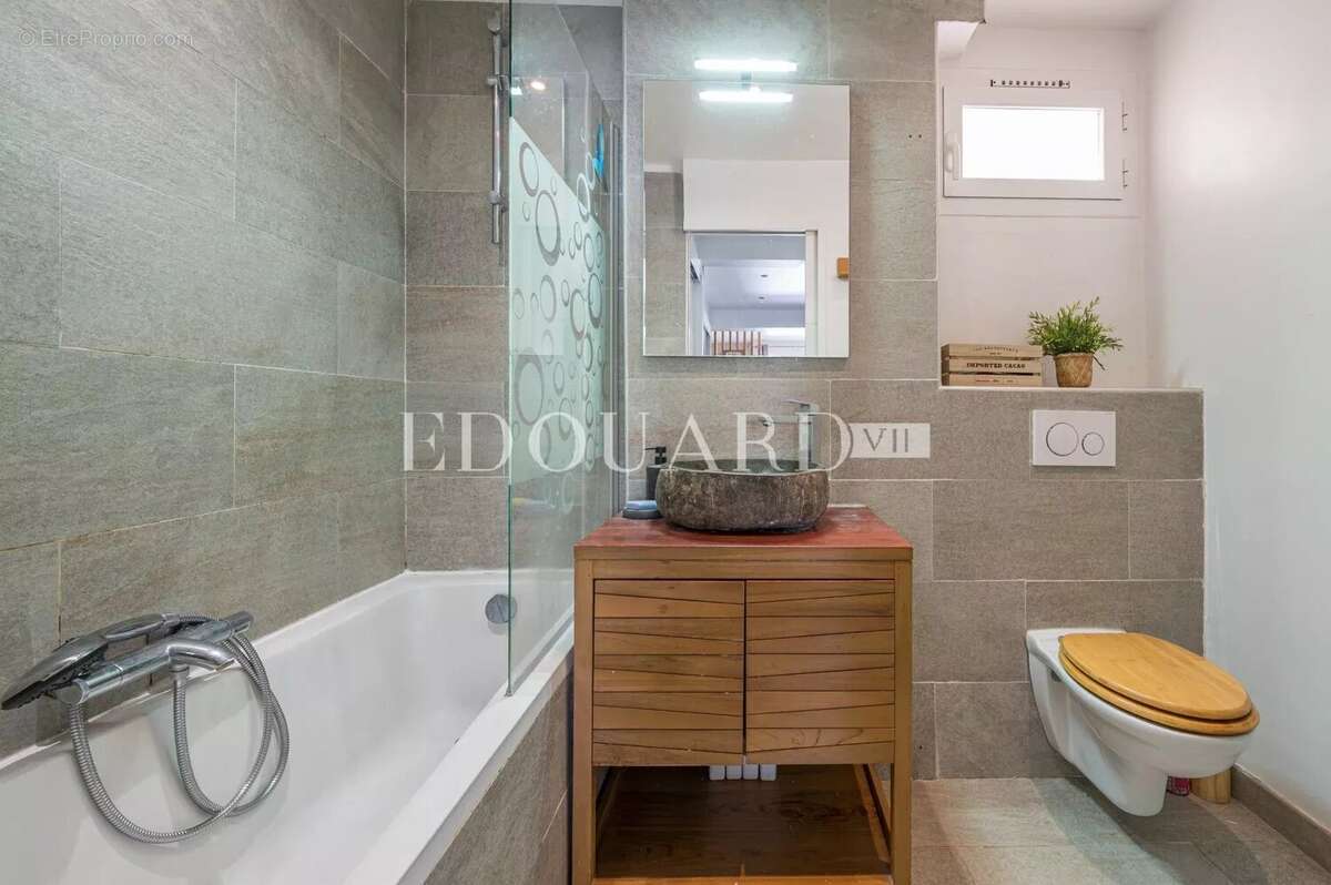 Appartement à VILLEFRANCHE-SUR-MER