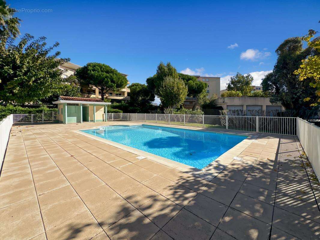 Appartement à FREJUS