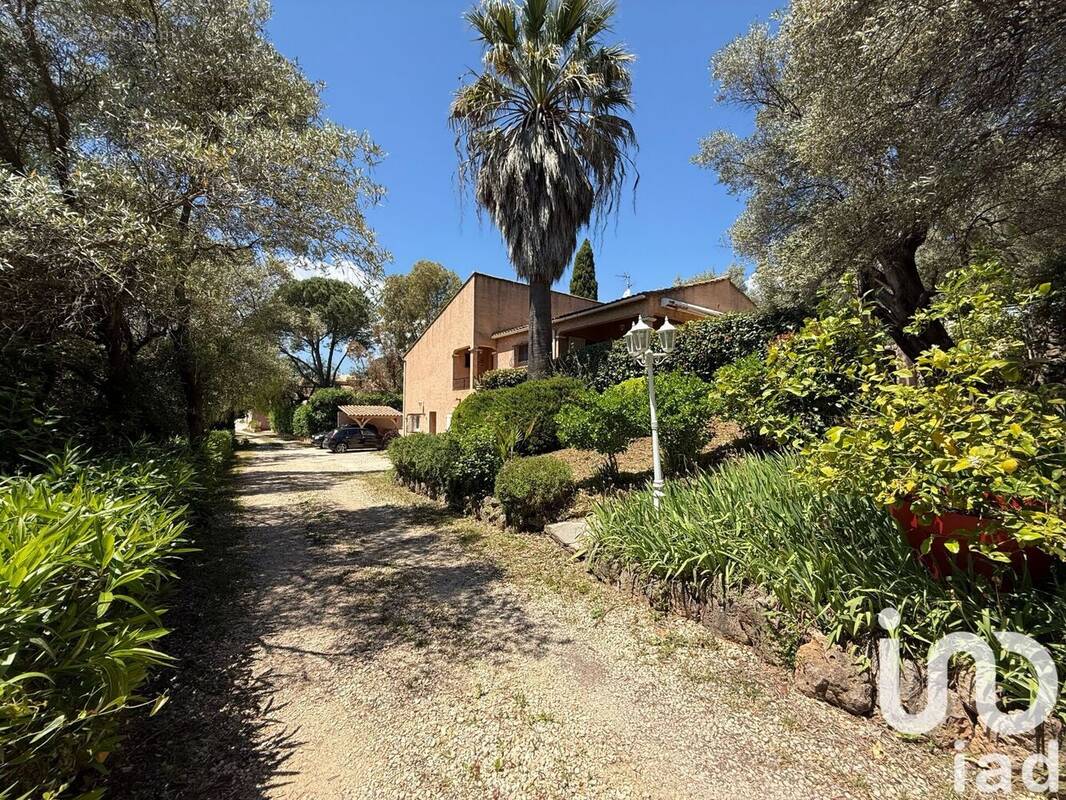 Photo 1 - Maison à SOLLIES-PONT