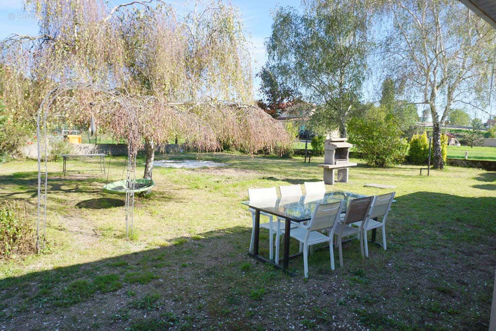 Maison à PARAY-LE-MONIAL