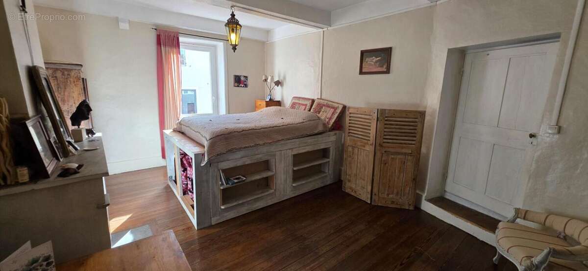 Maison à SAUZET