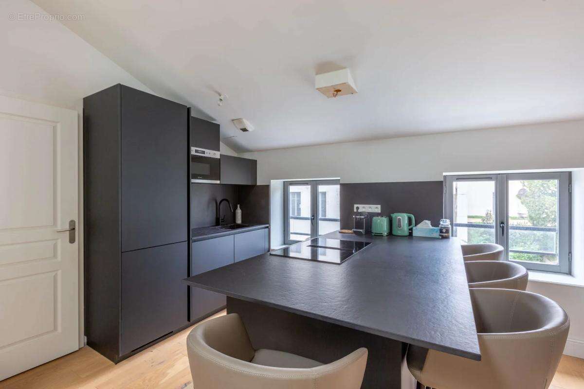 Appartement à CHAMPAGNE-AU-MONT-D'OR