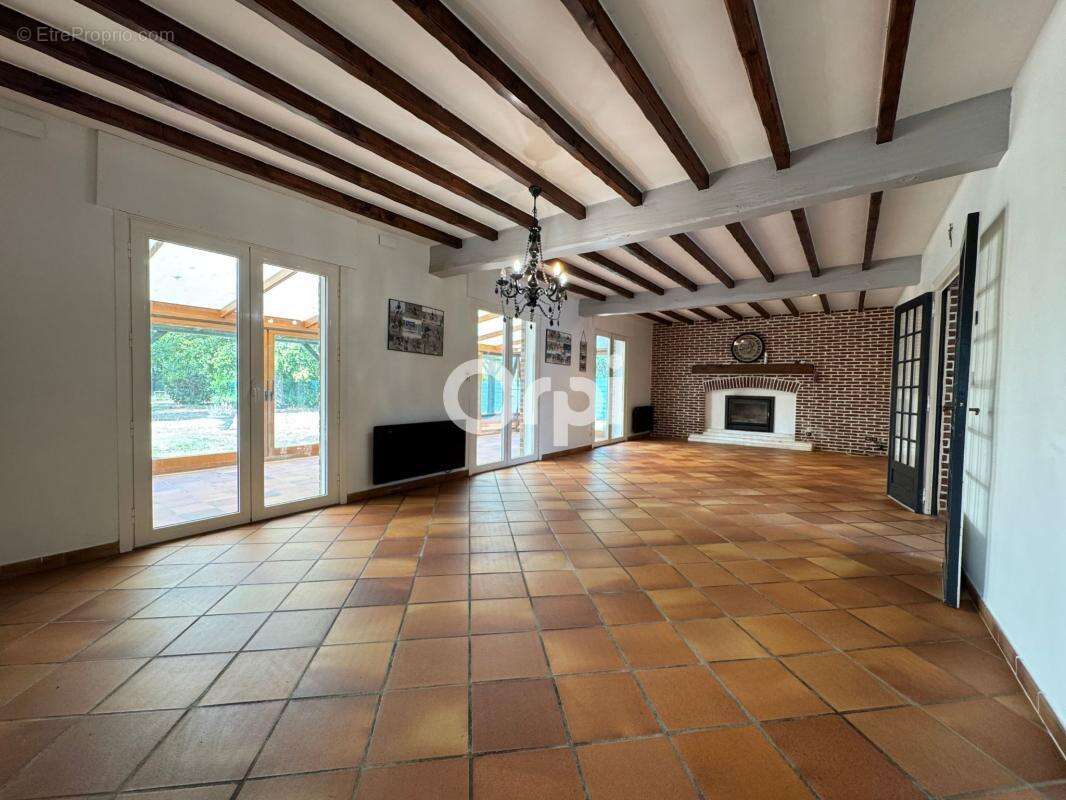 Maison 4 Chambres À Vendre - photo 2