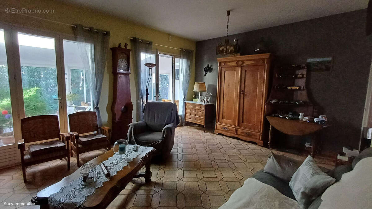 Maison à VILLIERS-SUR-MARNE