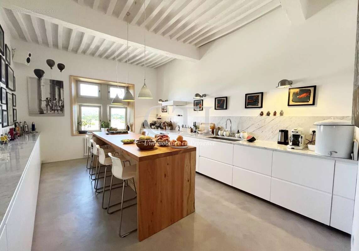 Maison à VAISON-LA-ROMAINE